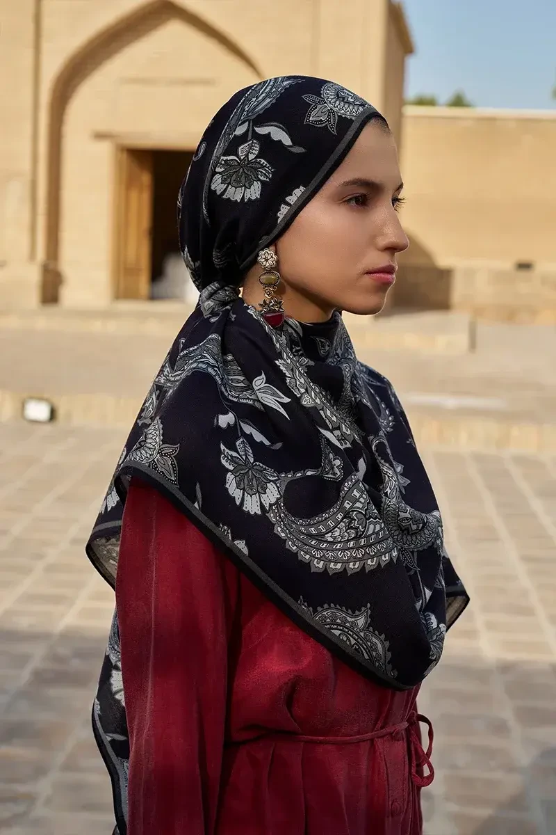 Bade Yün İpek Şal - Siyah - 2