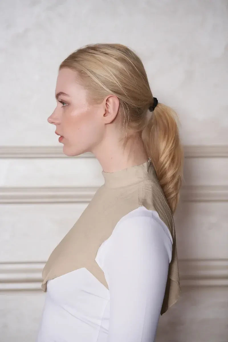 Düz Balıkçı Yaka Viskon Tesettür Boyunluk - Bej - ED SCARF