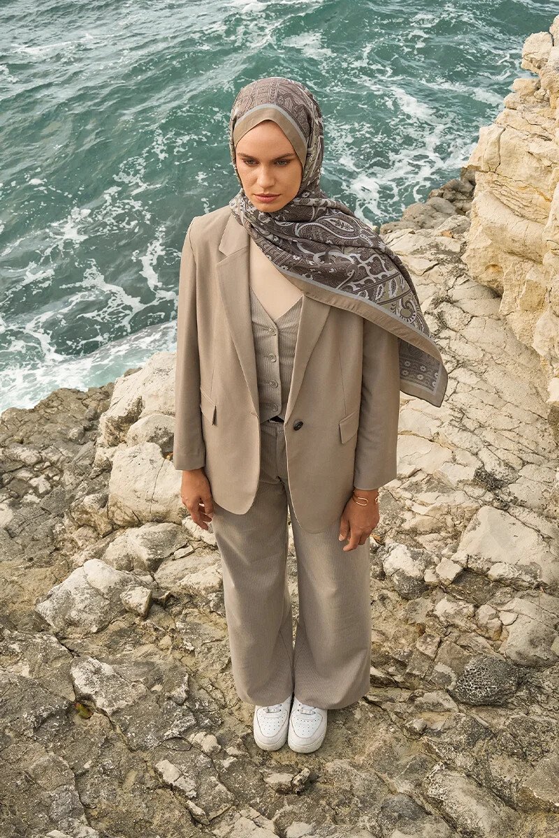 Iconic Collection Hasna - Bej - ED Scarf