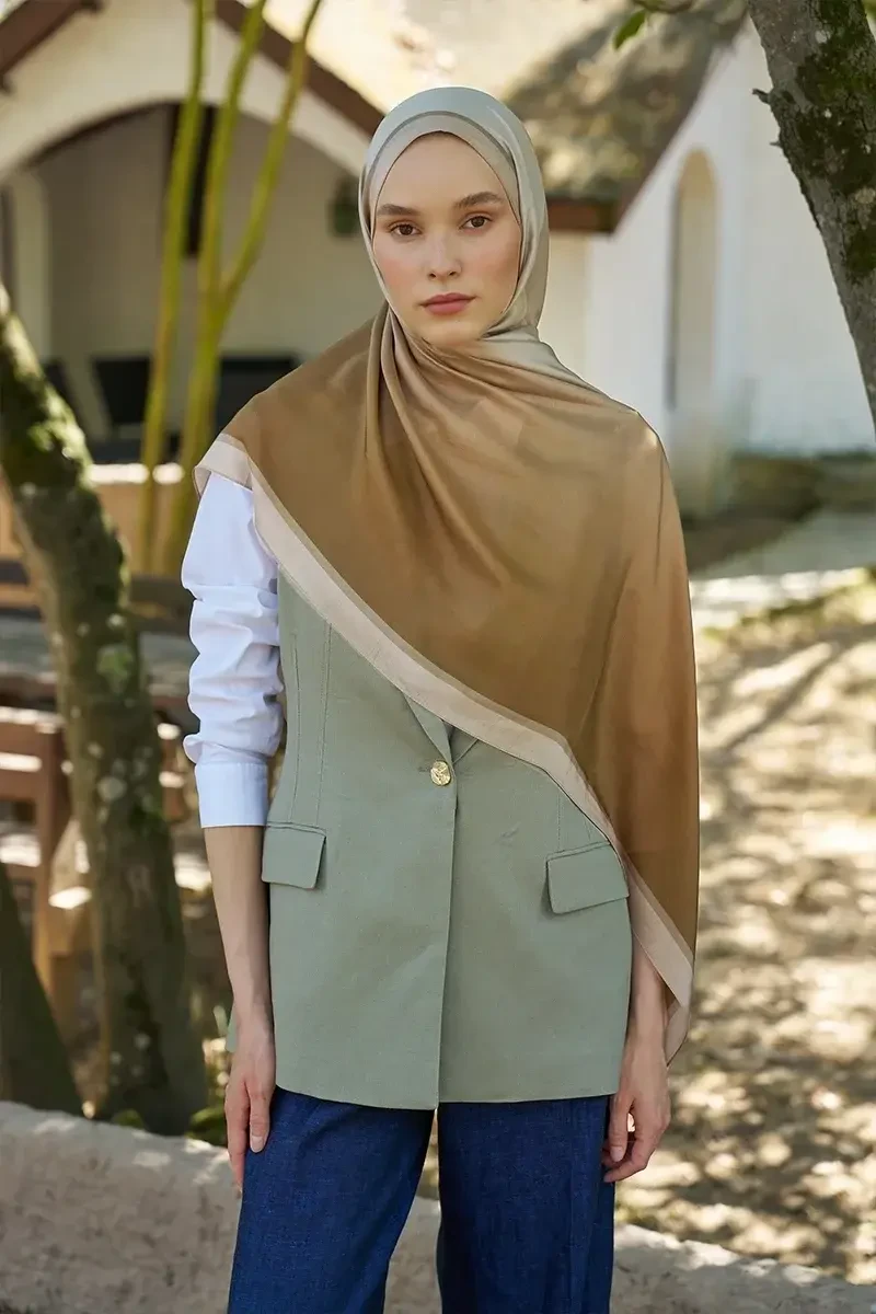 Inspired Degrade Desen Şal - Bej - ED SCARF