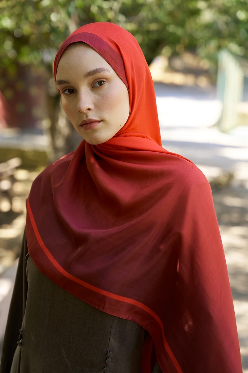 Inspired Degrade Desen Şal - Kırmızı - ED SCARF