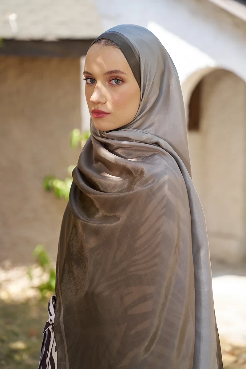 Inspired Degrade Desen Şal - Nefti - ED SCARF