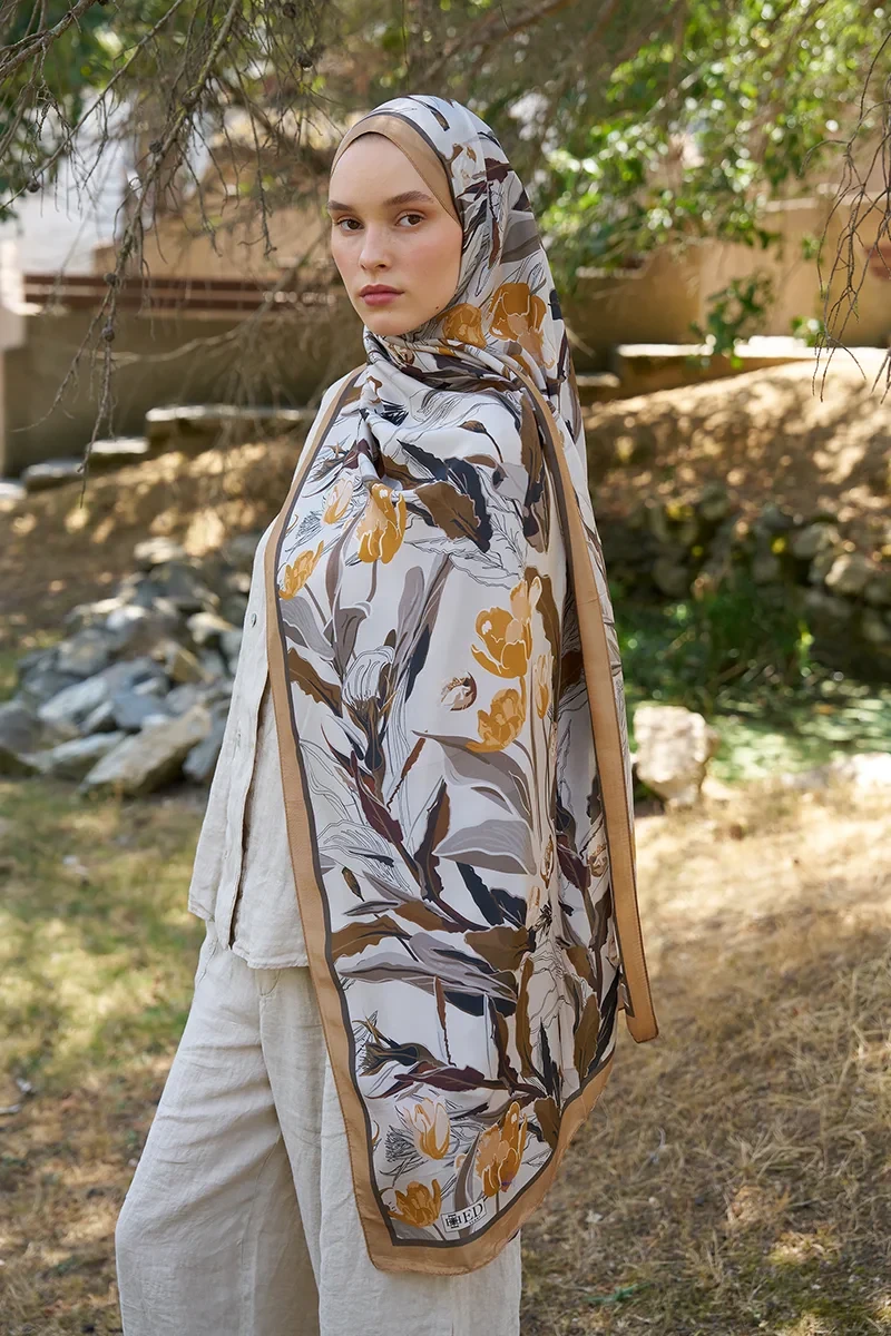 Inspired Muse Desen Şal - Bej - ED SCARF