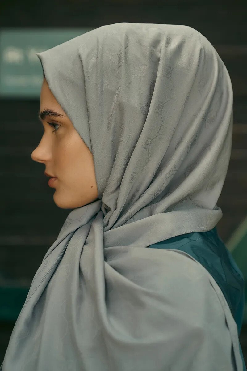 İpeksi Jakar Şal Monogram Desen - Koyu Gri - ED Scarf
