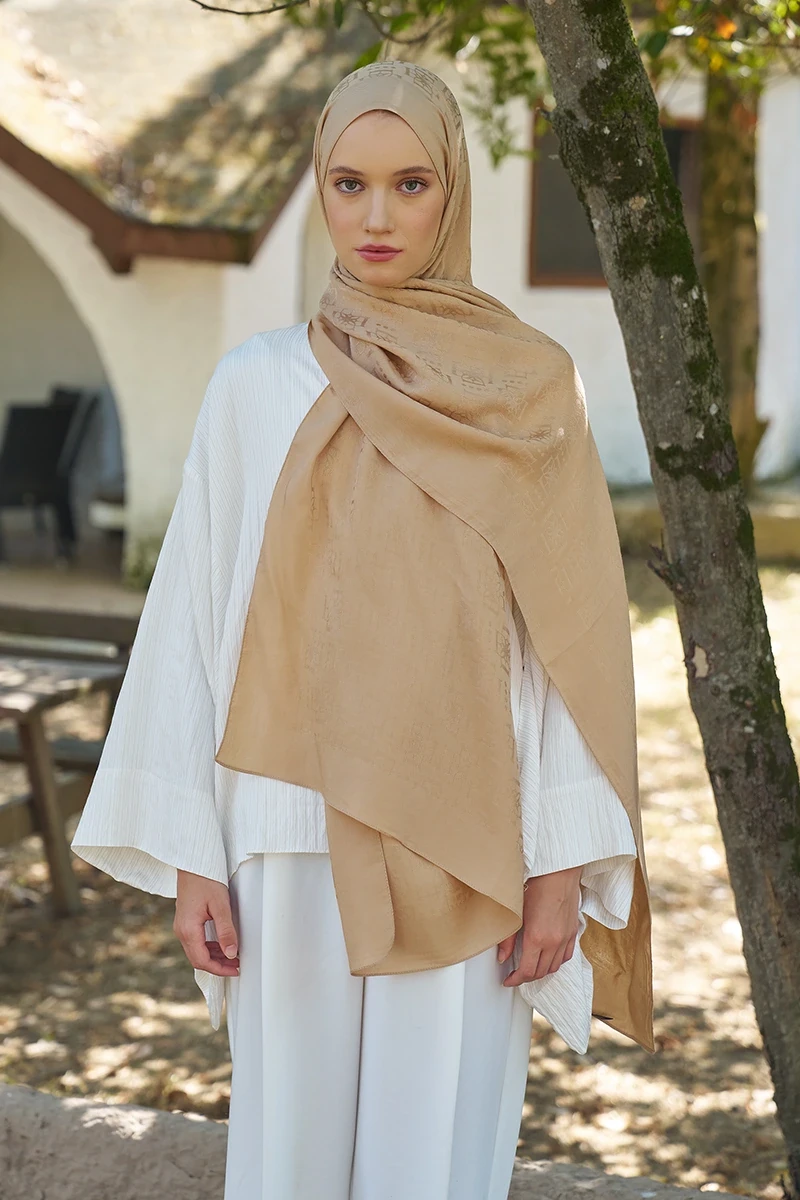 Naia Pamuk Logo Desen Şal - Camel - ED SCARF