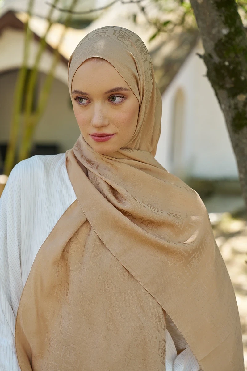 Naia Pamuk Logo Desen Şal - Camel - ED SCARF
