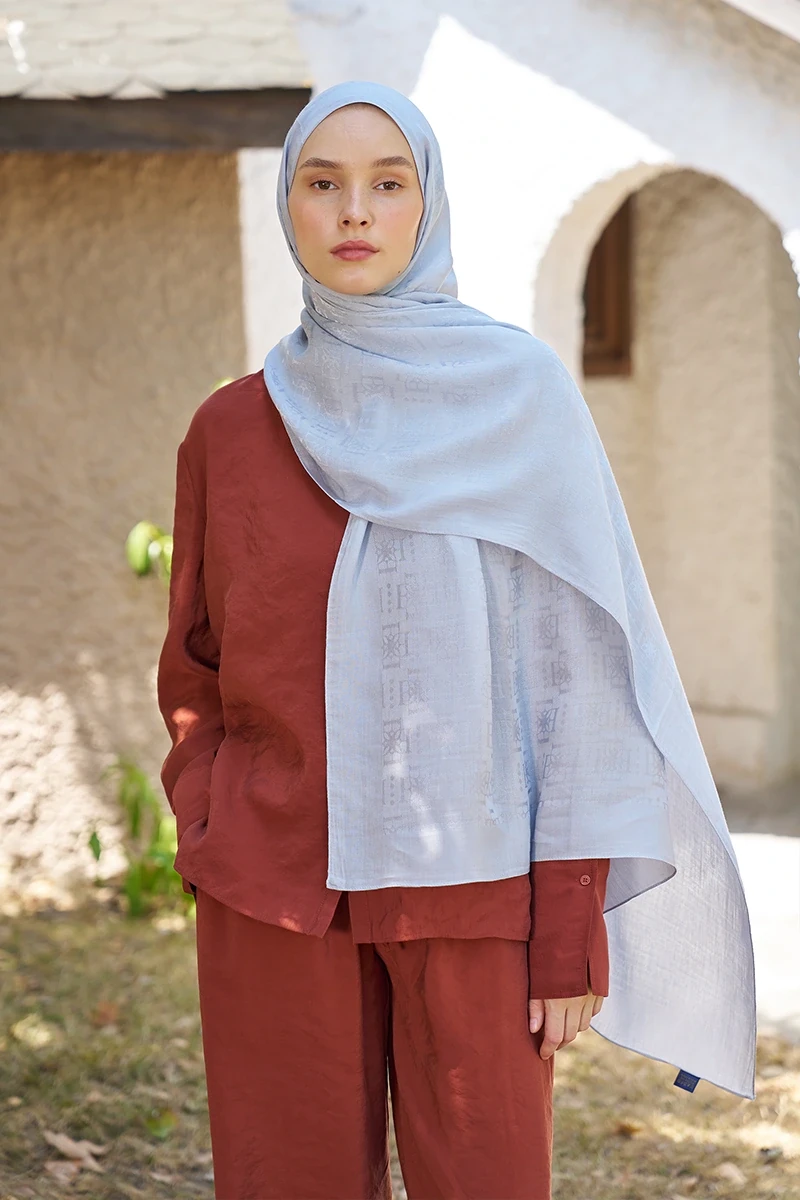 Naia Pamuk Logo Desen Şal - Gümüş - ED SCARF