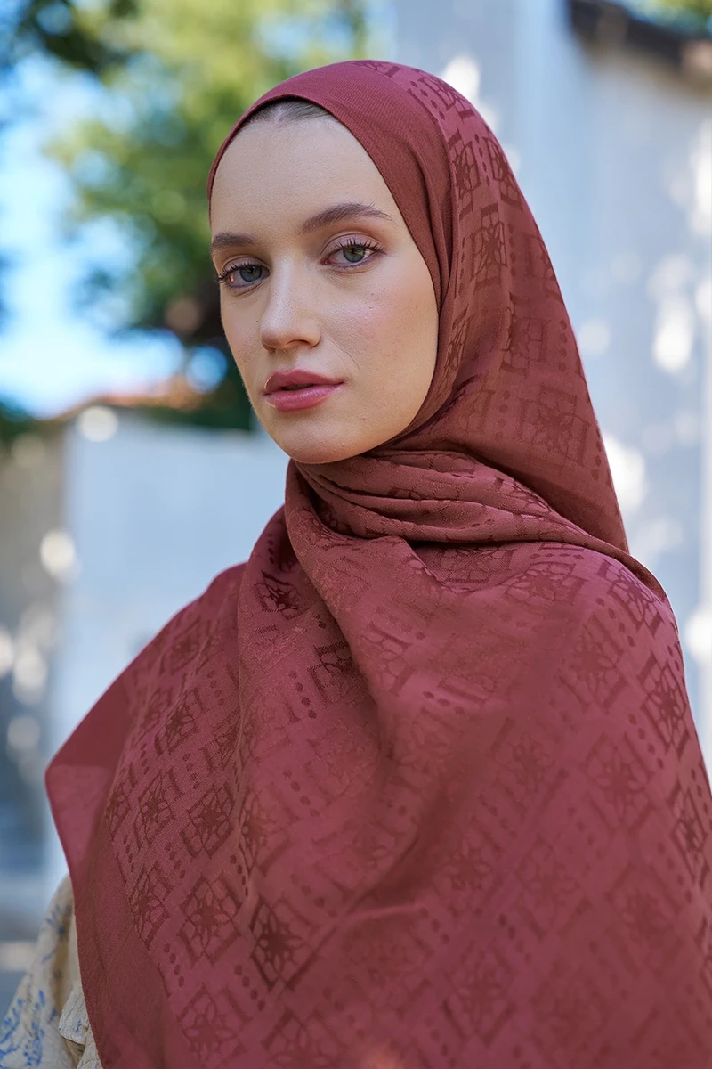 Naia Pamuk Logo Desen Şal - Kiremit - ED SCARF