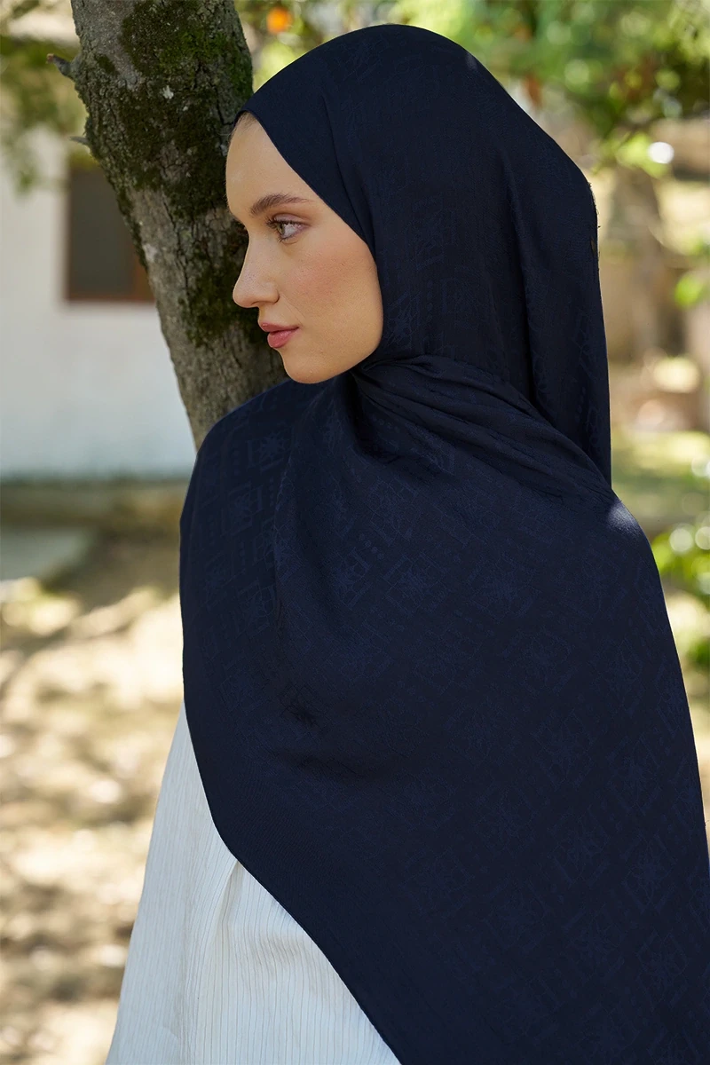 Naia Pamuk Logo Desen Şal - Lacivert - ED SCARF