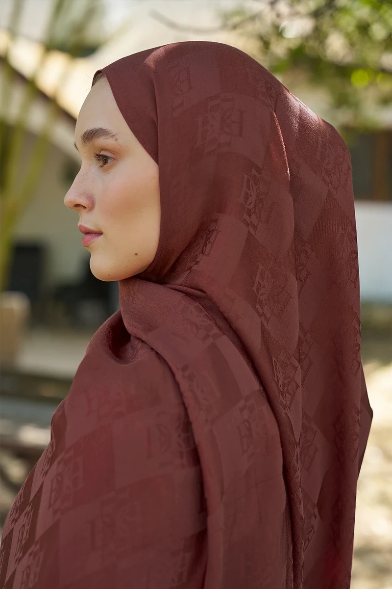 Naia Pamuk Monogram Desen Şal - Kızıl Kahve - ED Scarf