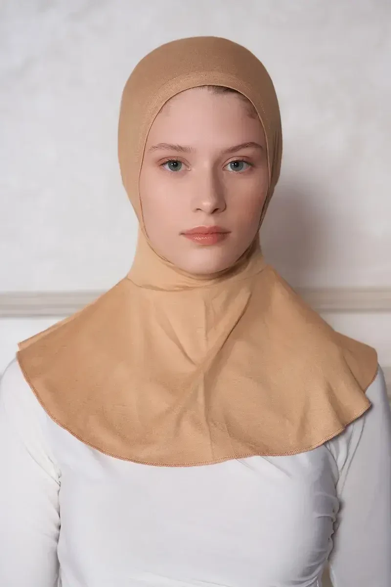 Spor Hijab Pratik Hazır Geçmeli Bone - Bej - ED Scarf